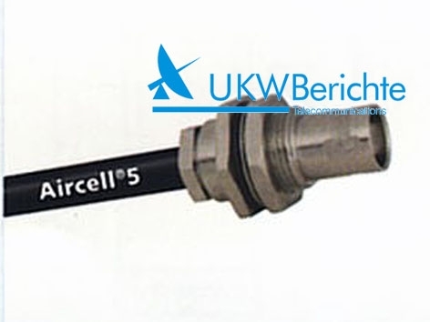 BNC female Aircell 5, solder type